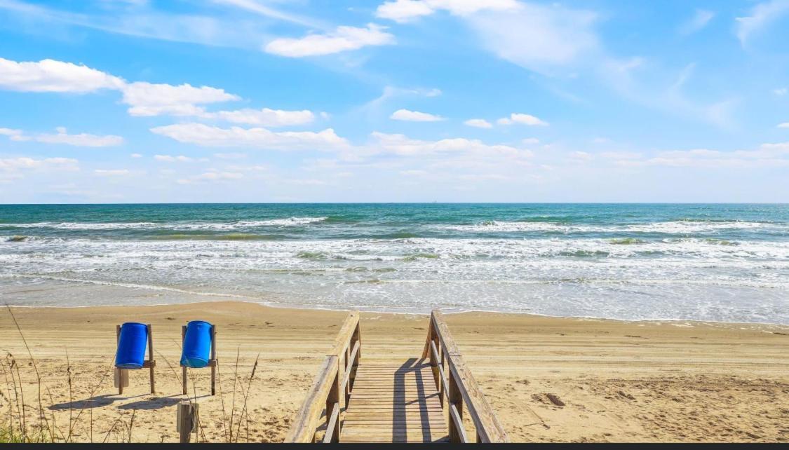 Beachfront Retreat! 3 Steps To Walkover! Surfside Beach Eksteriør bilde